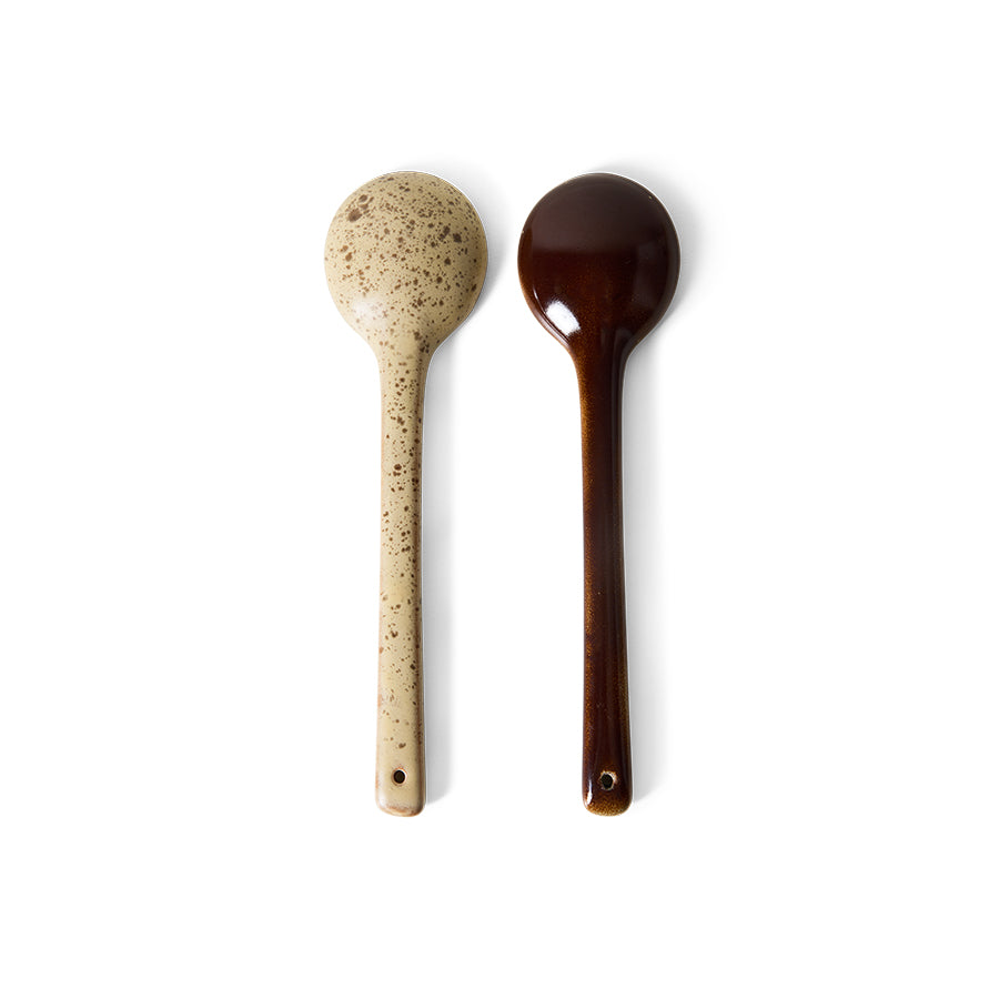 HKliving70sceramics_servingspoonsHills__2