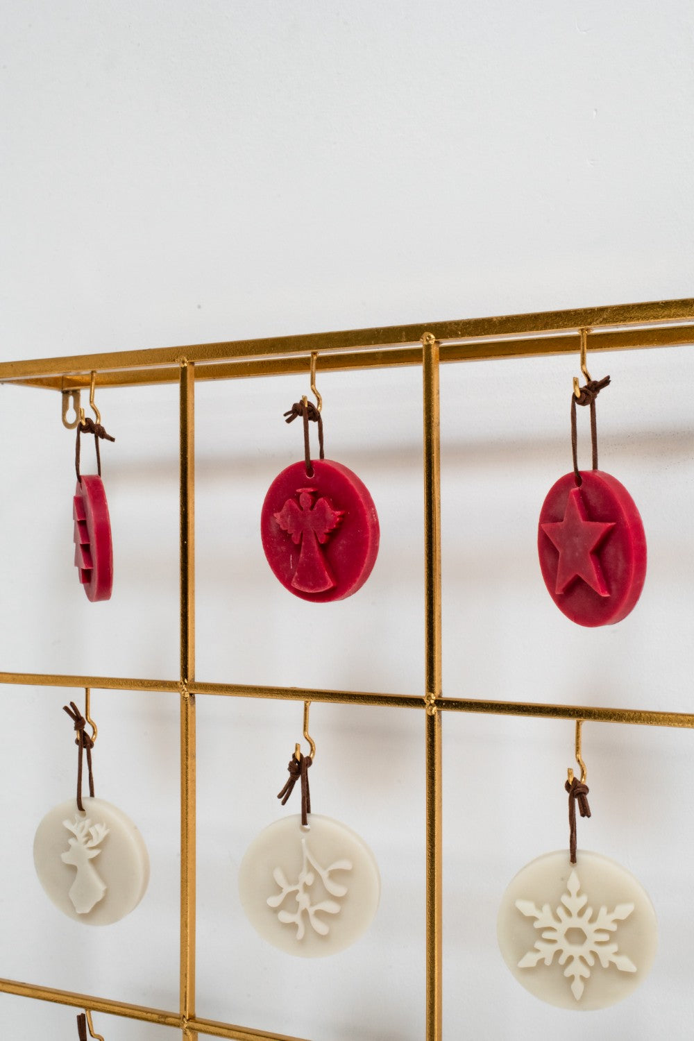 Ornament Scented Wax Holiday greige