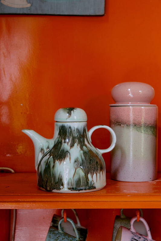 HKliving coffee pot, tide