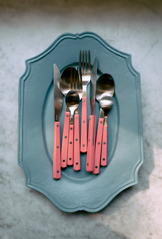 70scutlery_raspberrysetof16__2