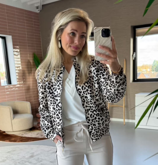 Aletta bomberjasje Panter