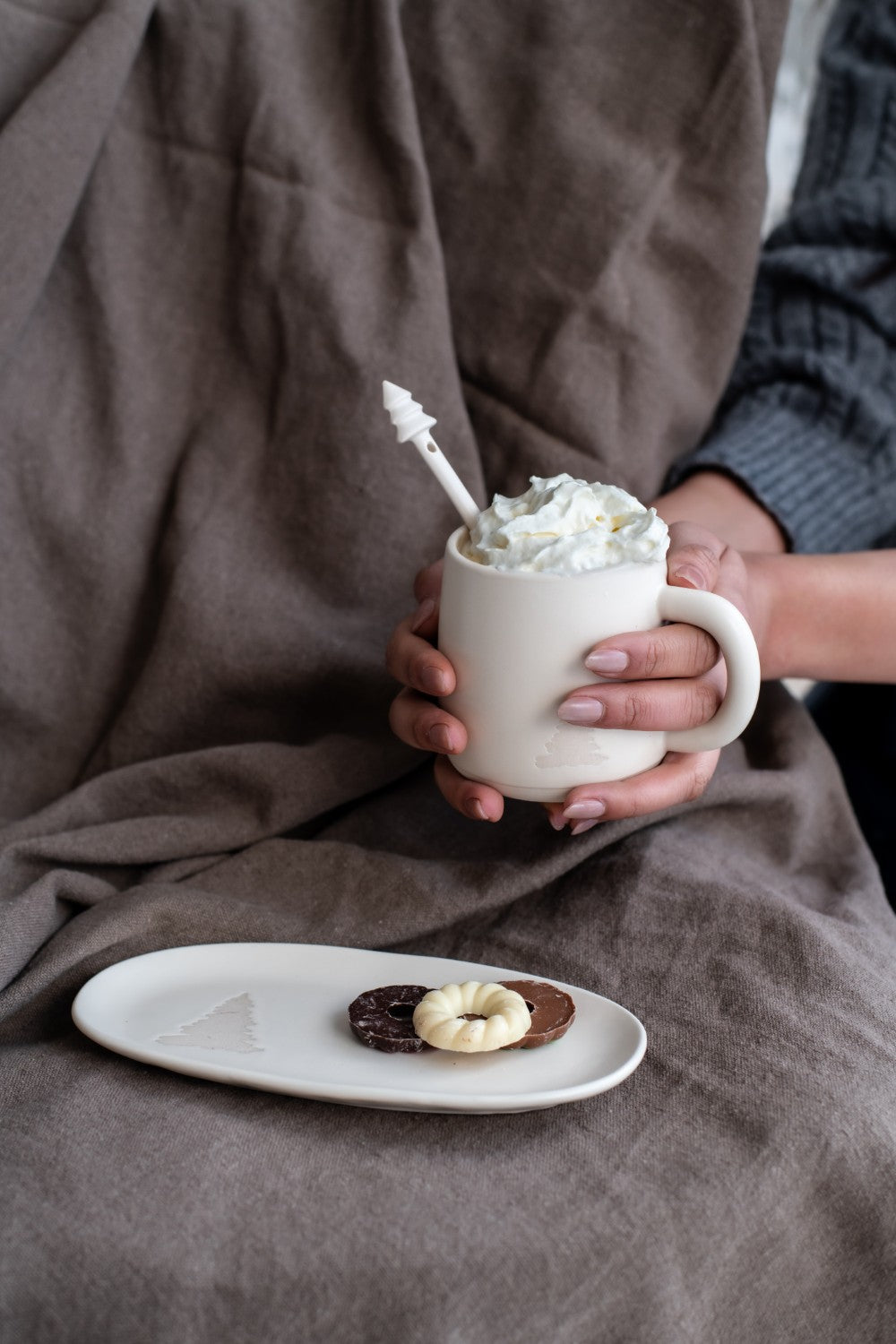 Bord Tree S gebroken wit