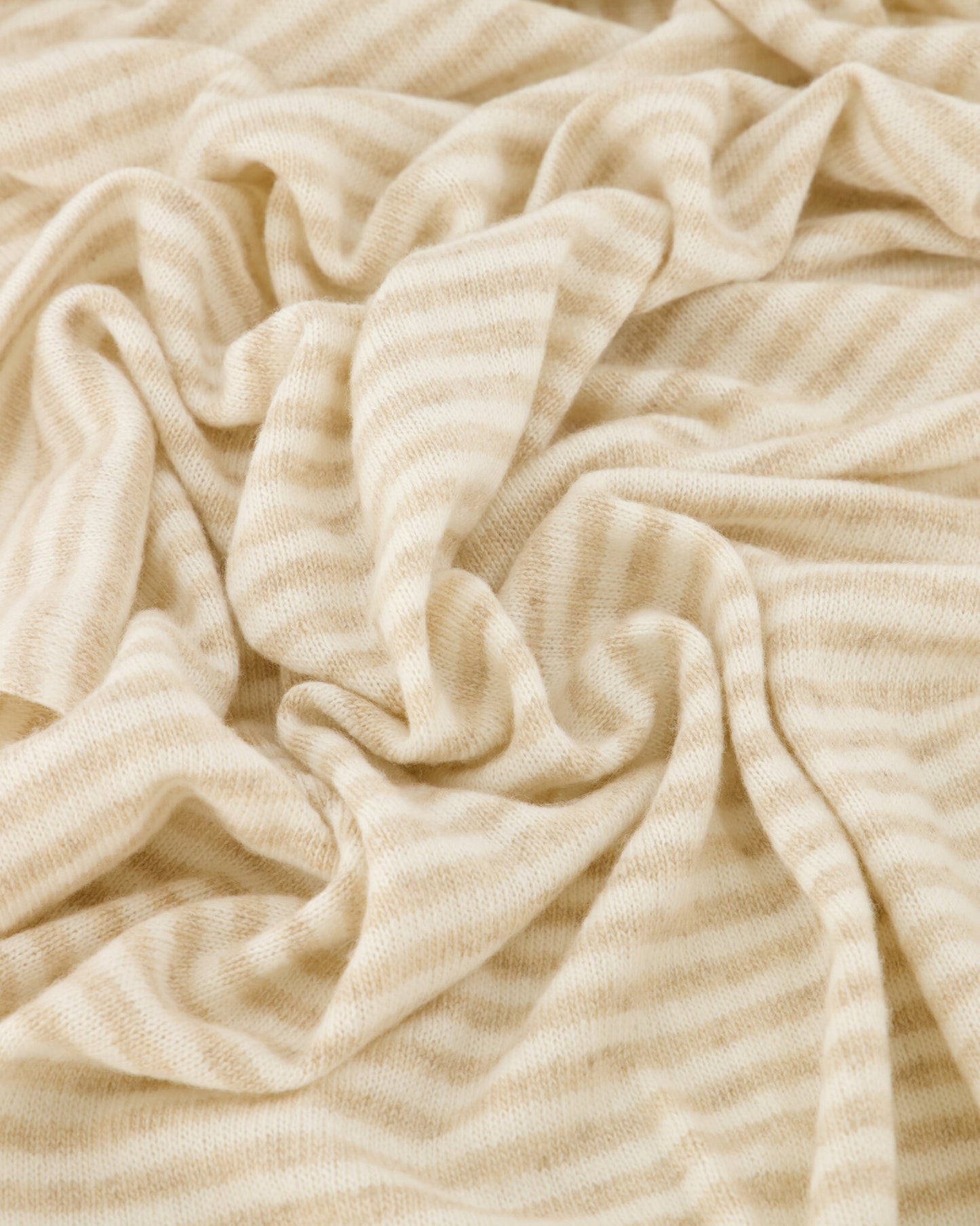 CashemeresjaalCassygestreeptCream_panna__3