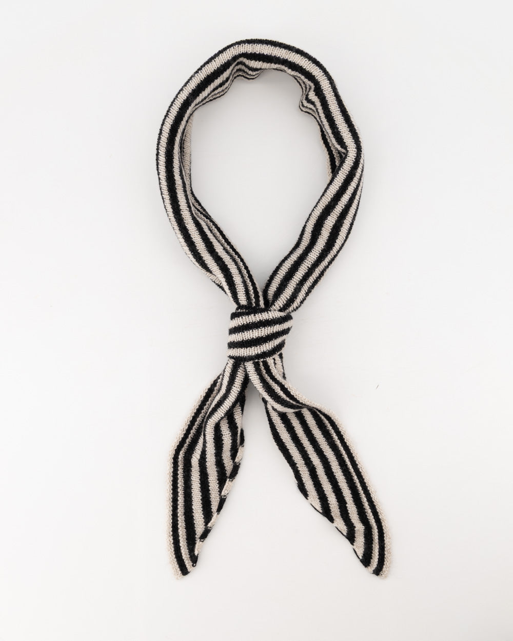 CashmeresjaaltjeKaiagestreeptZwart_creme__1