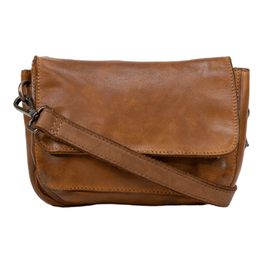 DSTRCT Schoudertasje Harrington road met klep Cognac