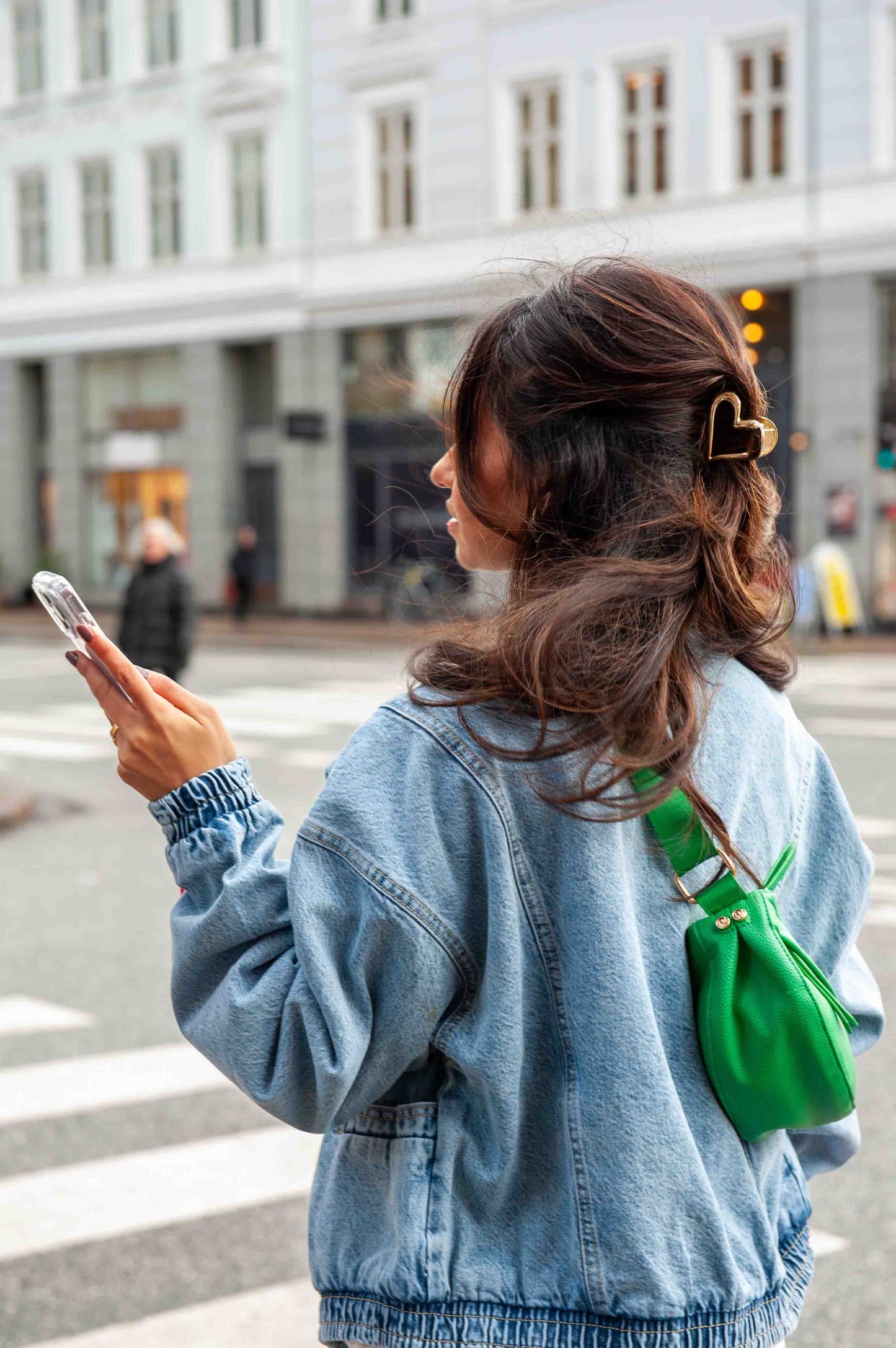 Goudkleurige hart haarclip