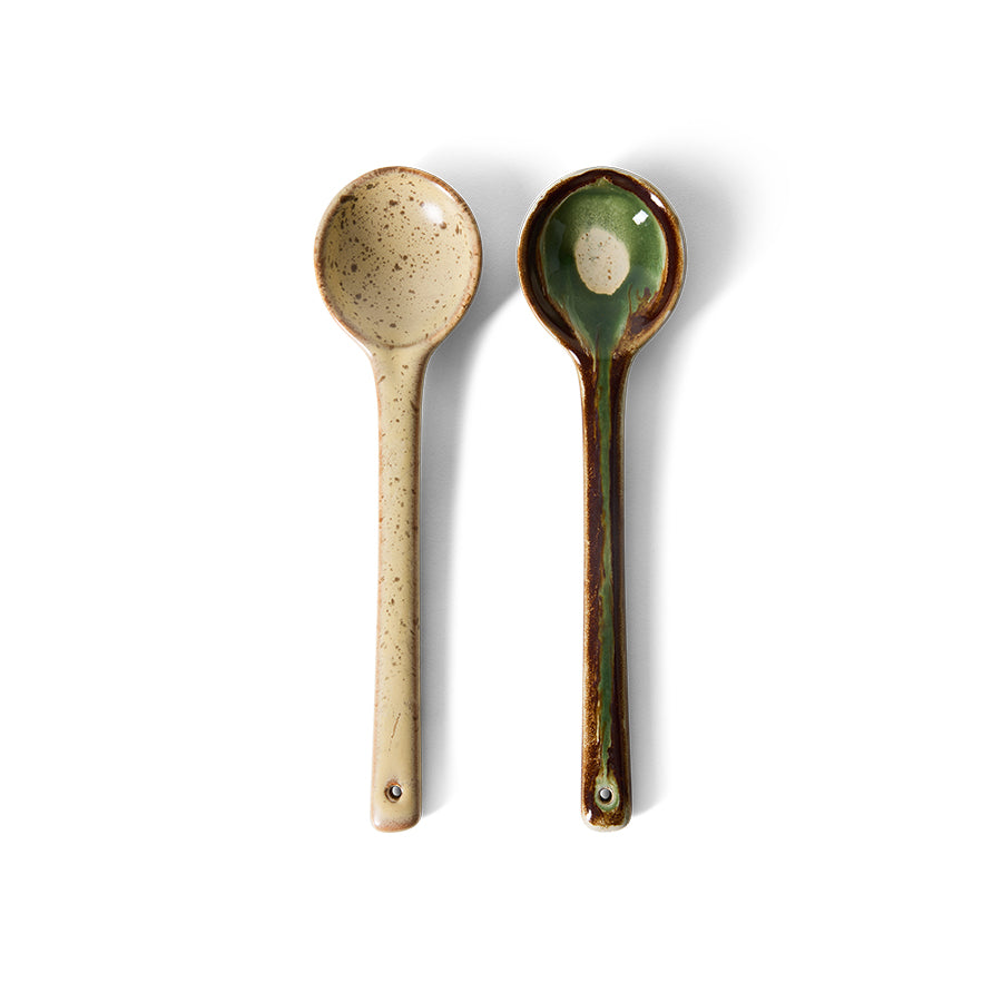 HKliving70sceramics_servingspoonsHills__1