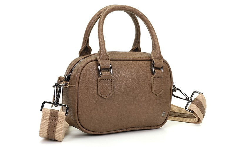 ImDutchmiamiDarkcamel__2