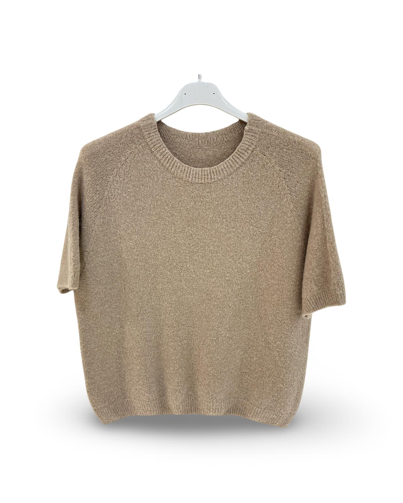 Korte mouw trui met ronde hals in Alpaca Camel