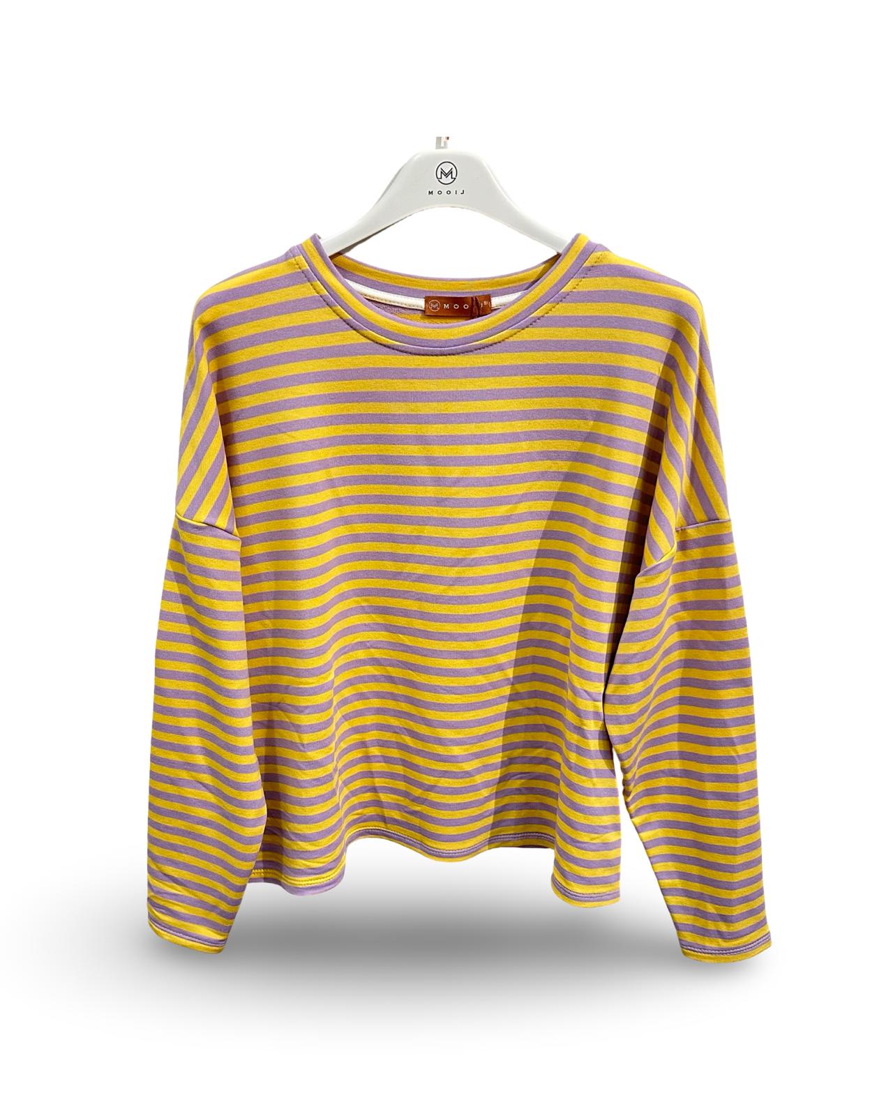 Oversizedt-shirtmetrondehalsenstrepenGeel_paars__1