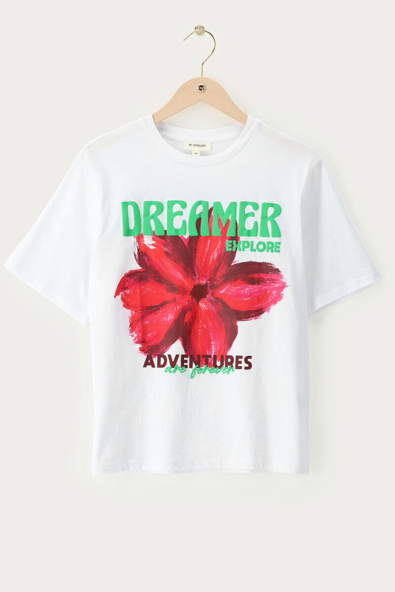 T-shirt_Adventuresareforever_Wit__4